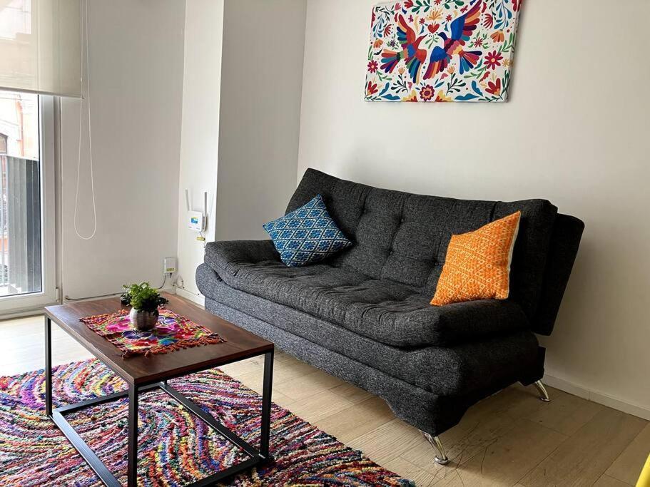 Spectacular Loft In The Historic Center Of *